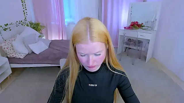 Laly_Peach live XXX chat