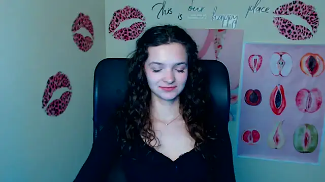 Chat +18 de _SusieSu_ ao vivo