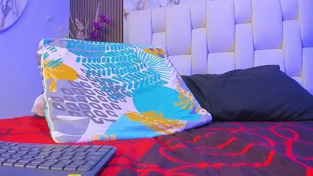 alisstarr webcam show