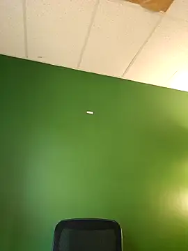 oliviaprettypussy 现场XXX聊天