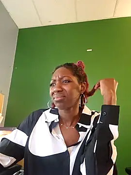 oliviaprettypussy Live XXX Chat