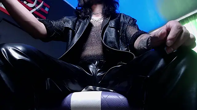 Chat XXX en directo de Dicaprioo_