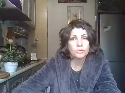 Baby-Matilda Adlı Modelin Canlı XXX Sohbeti