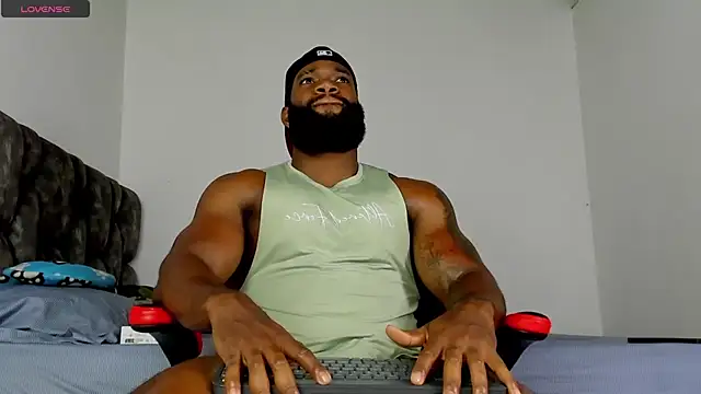 XXX chat uživo modela james_musclebbc