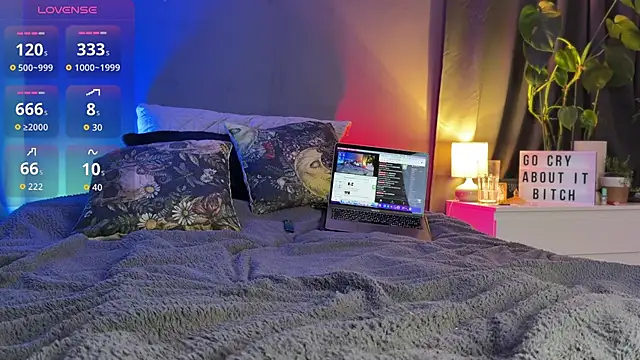 inked-vvitch's Webcam Show