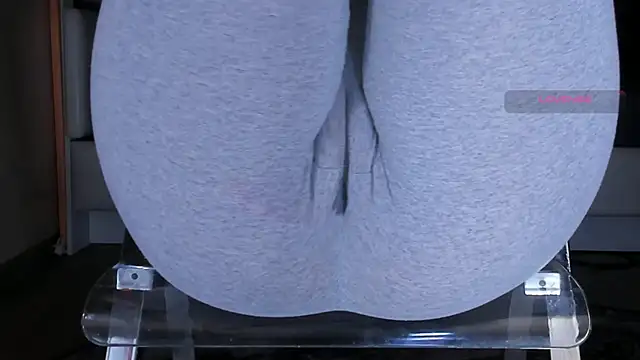 Chatroom XXX en direct de Cameltoe_squirt_inPants