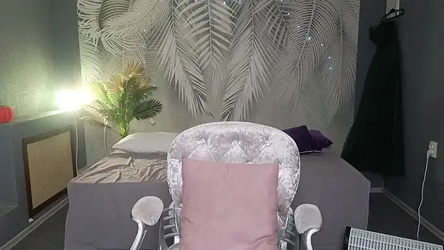 Chat +18 de Sabina_Ros ao vivo