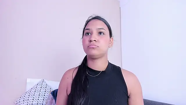 bellawild_ Chat XXX live