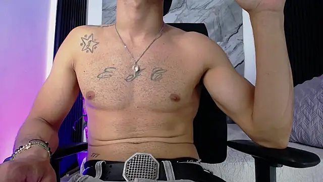 Chat XXX ao vivo de Grant_Irons