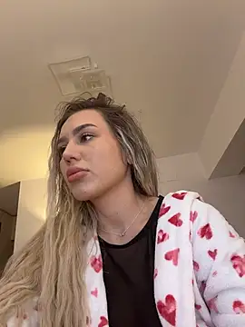 BarbieDoll13 Webcam show