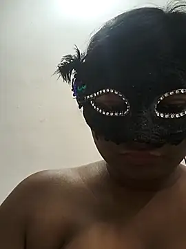 Chat +18 de FANTASY_QUEEN_07 ao vivo