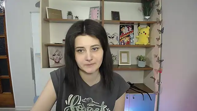 دردشة Katrin_kiss_ الجنسية المباشرة