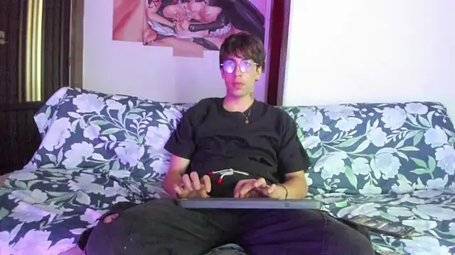 Chat +18 de Dio__morningstar ao vivo