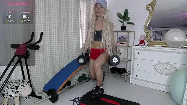 SarahRaynex's Live XXX Chat