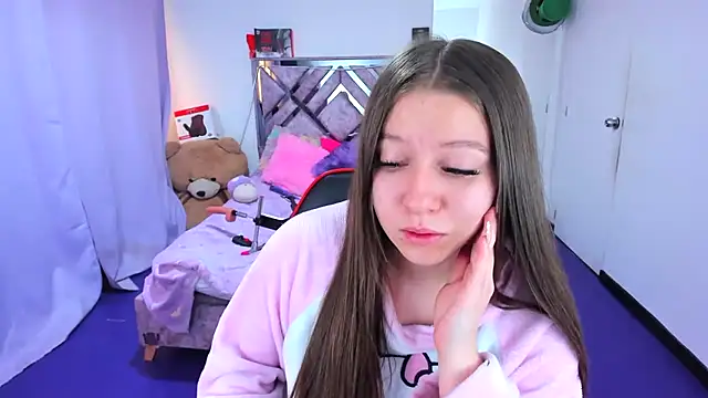 Chat +18 de Luna_Analya ao vivo