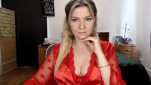 XXX chat uživo modela ParadiseAlina