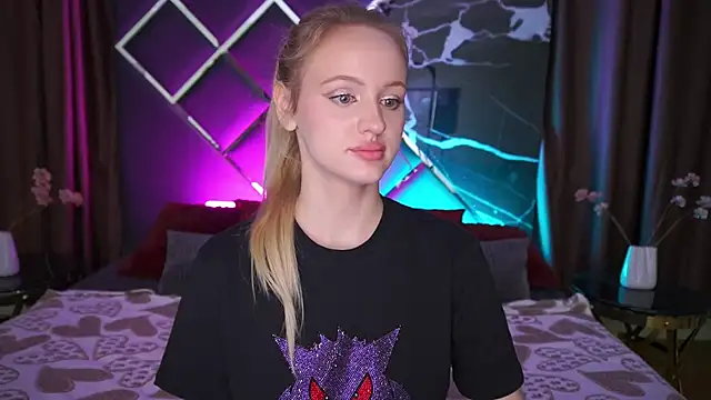 Chat +18 de LylaYeess ao vivo