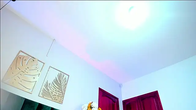 SeleneLujan: онлайн-секс-чат