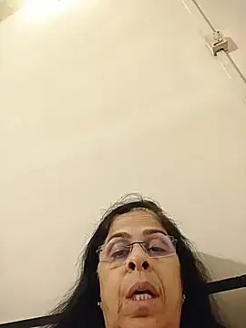 Webkamerová show NakedMILFx