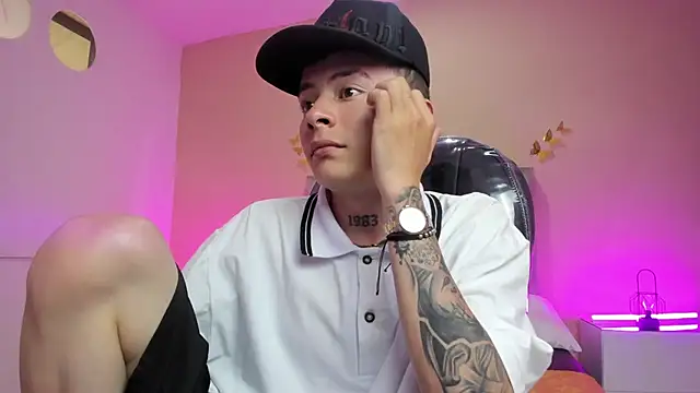 Nascary_FoxのライブXXXチャット