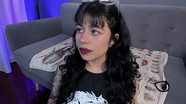 flower_smith_'s Live XXX Chat