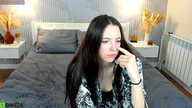 elise_robbie Chat XXX in diretta