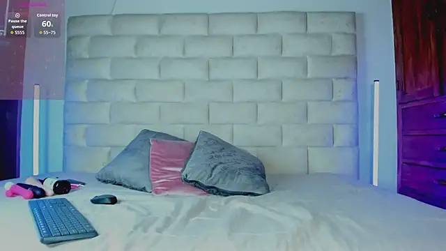 HollyGrey_'s Live XXX Chat