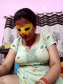 Gullapi: διαδικτυακό σόου στην κάμερα