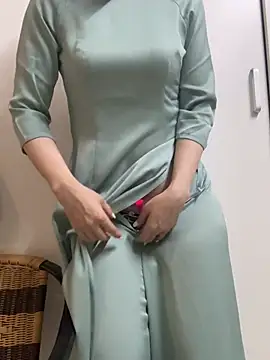 Pokazy przed kamerką – ______Cherry_____