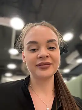 Вебкам-шоу KristiRich