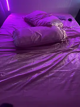 Shynesse21's Live XXX Chat