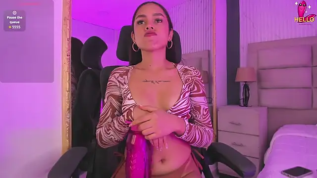 CarolineFyre: απευθείας συνομιλία ΧΧΧ