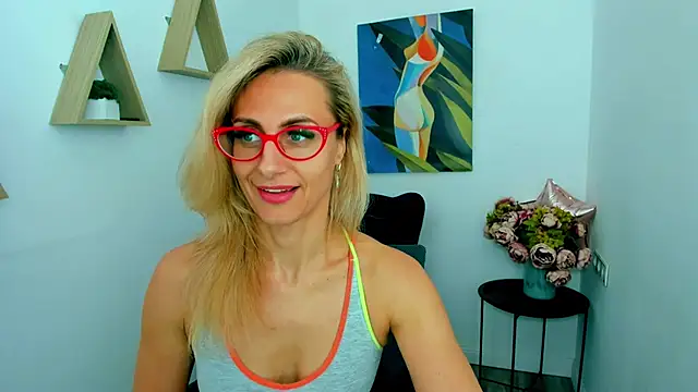 MuseOfStage Chat XXX live