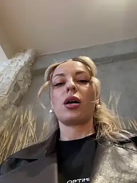 VikaBunny1 Adlı Modelin Web Kamerası Şovu