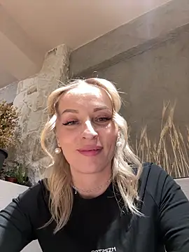 VikaBunny1 Adlı Modelin Web Kamerası Şovu