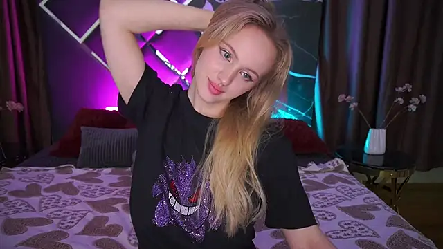 LylaYeess: онлайн-секс-чат