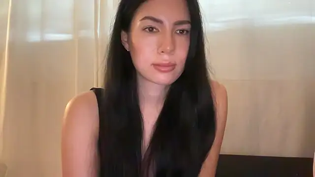 ClaireBree Show in webcam