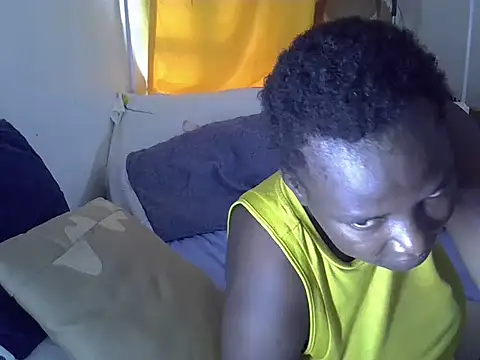 SweetreenaのライブXXXチャット