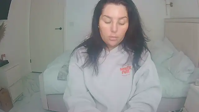 magical_mia: απευθείας συνομιλία ΧΧΧ