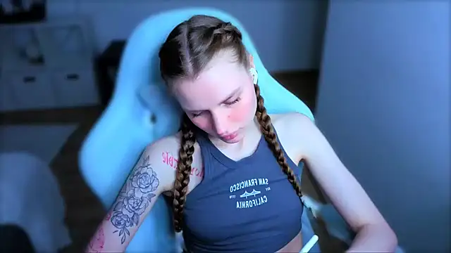 แชท XXX สดของ StellaLawless