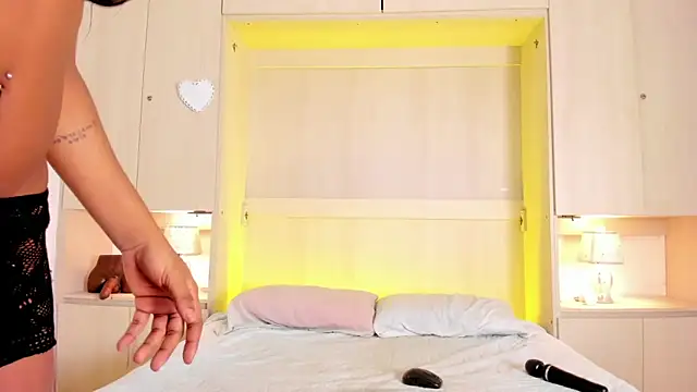 KendallRosse1のライブXXXチャット