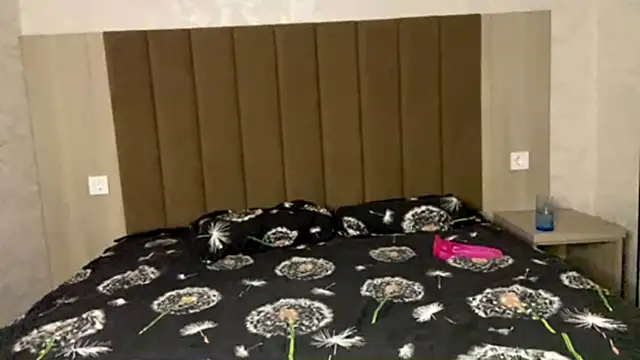 แชท XXX สดของ HereLora