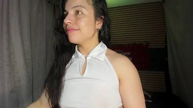 rosse_2504's Live XXX Chat