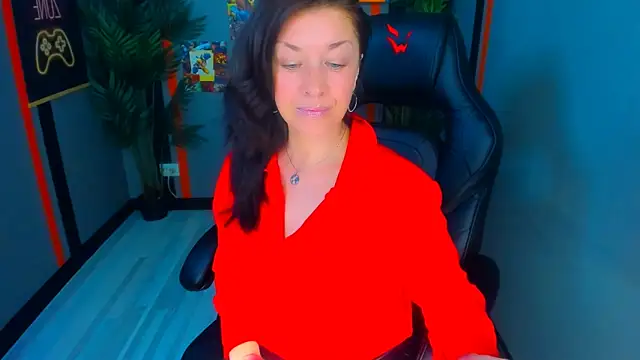 AnaMills: онлайн-секс-чат