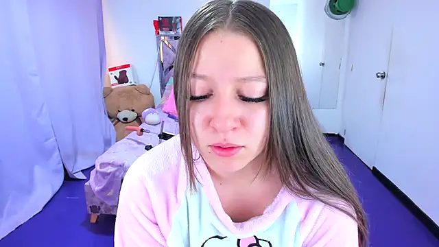 Luna_Analya Adlı Modelin Canlı XXX Sohbeti