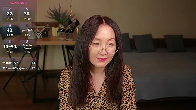 AvroraSakura Live XXX-chat