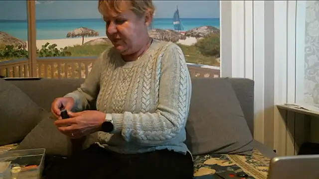 Pokazy przed kamerką – Nikole111