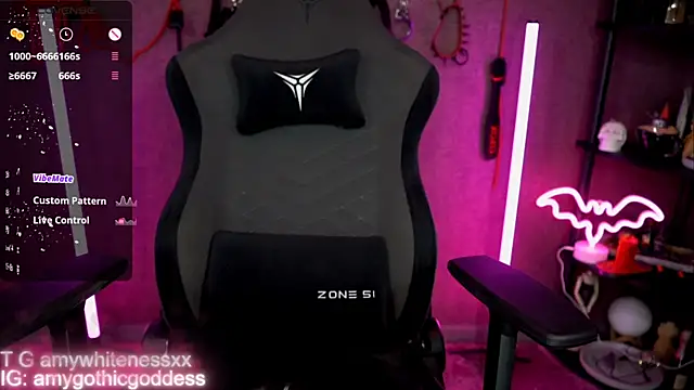 amywhitenessxx Chat XXX in diretta