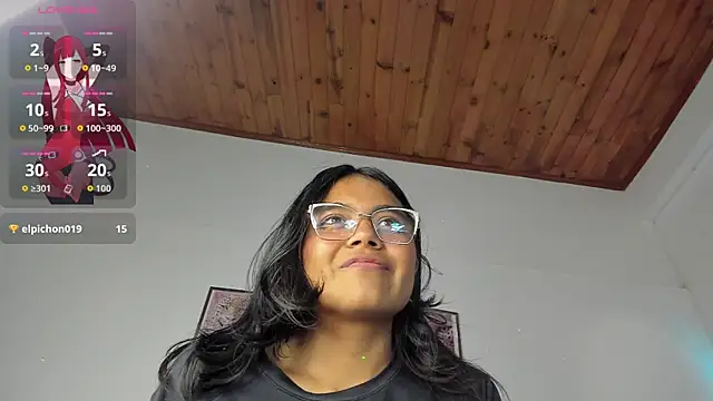 XXX chat uživo modela luna_velveth