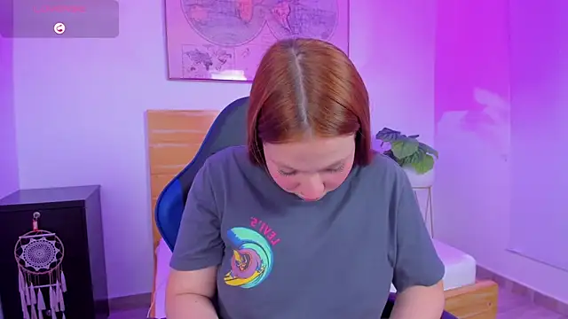 kitty_sweeety_'s Live XXX Chat